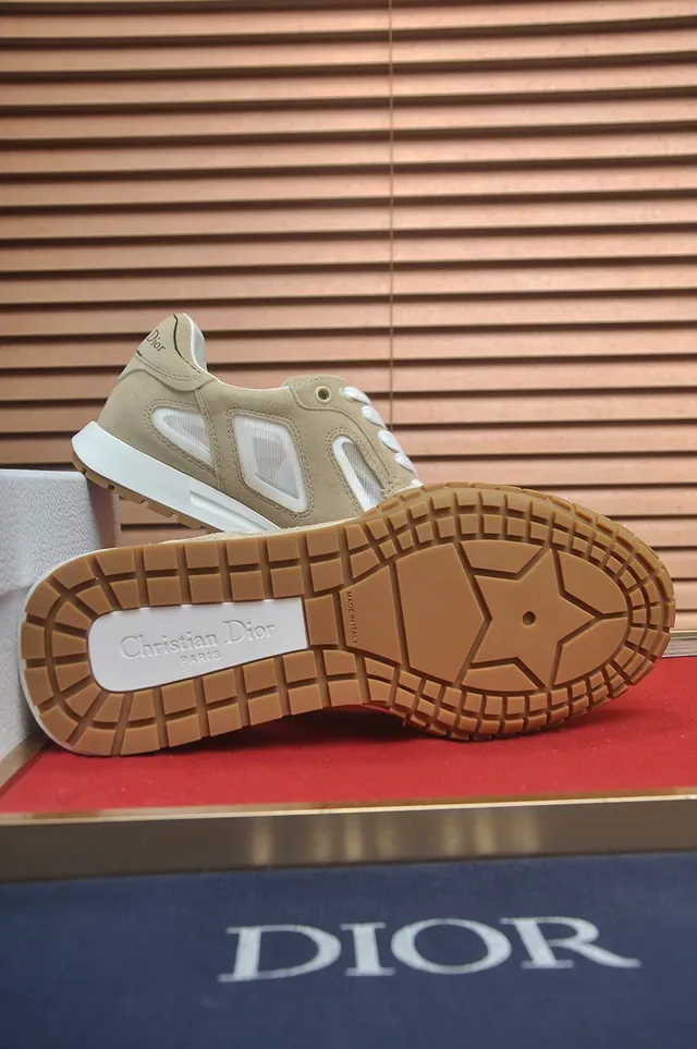 Dior Beige Blanc Daim et Maille Supérieure Panneaux Fenêtre Géométriques Transparents Sneakers Lifestyle 3