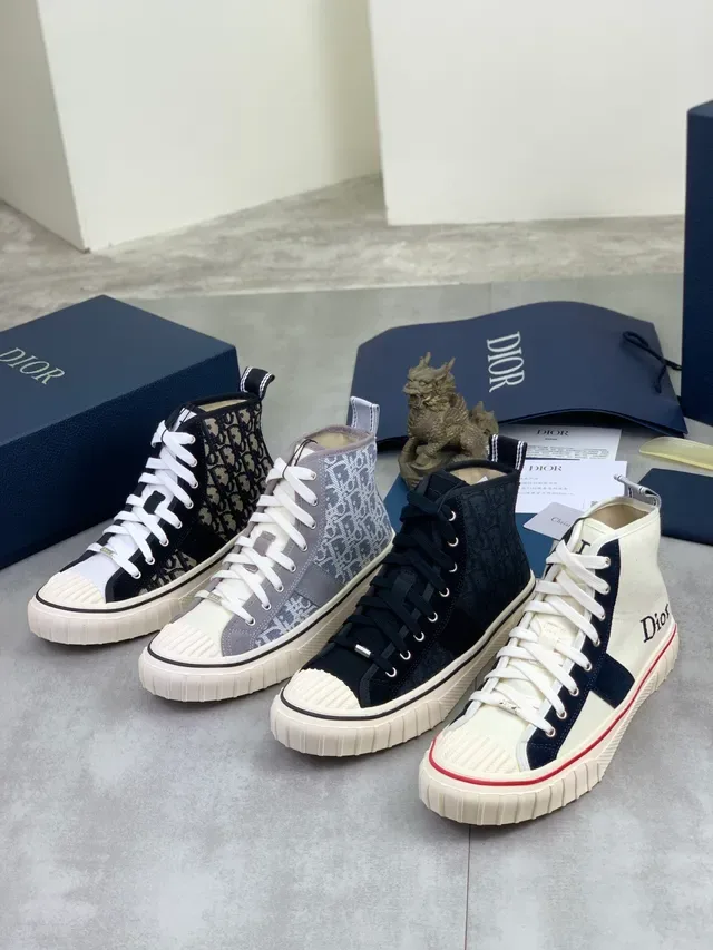 Dior Black Beige High-Top Oblique Monogram Canvas Lifestyle Sneakers 2