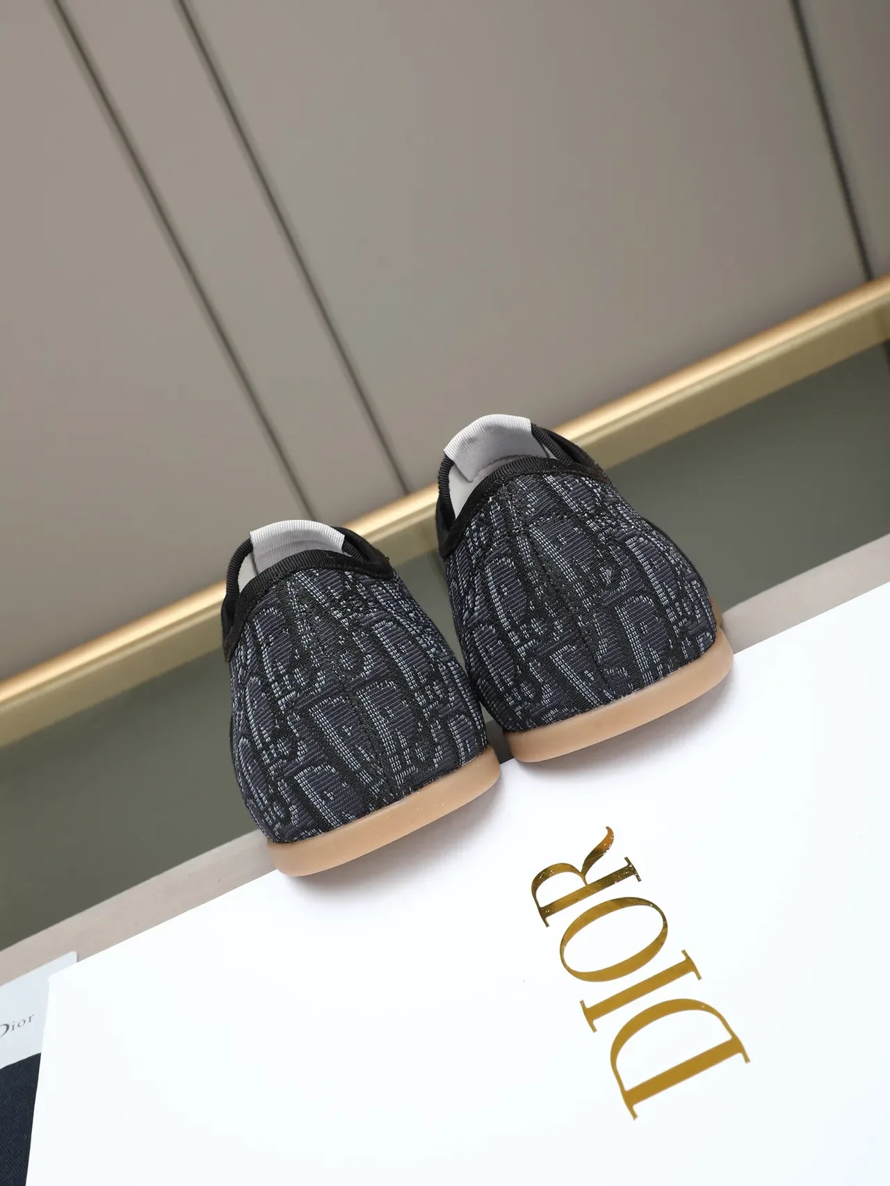 Dior Sneakers Lifestyle Noir et Gris Monogram Supérieure Textile Semelle Gomme 3