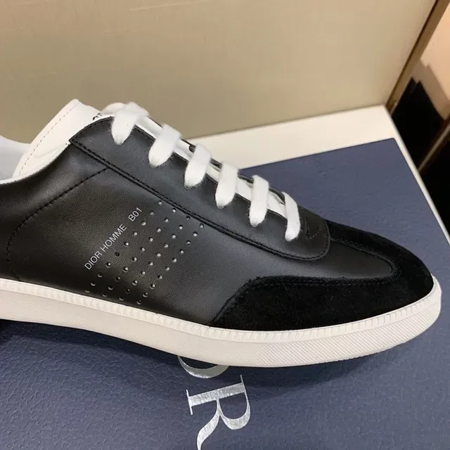 Dior Black White Low-Top Perforated Side Panel Lifestyle Sneakers 7