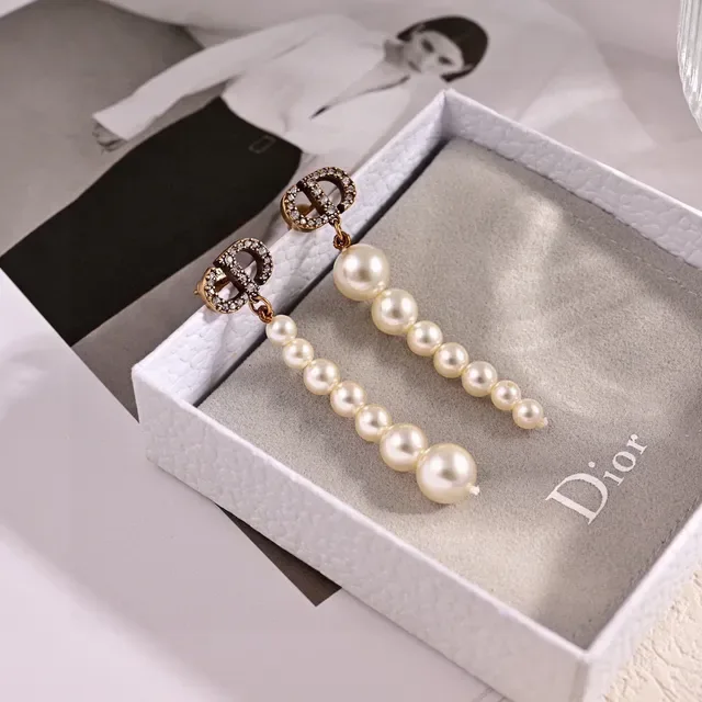 Dior CD Bracelet Perles Beige Chaîne Or Métal 4