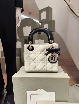 Dior Lady White Black Quilted Cannage Leather Top Handle Handbag 12
