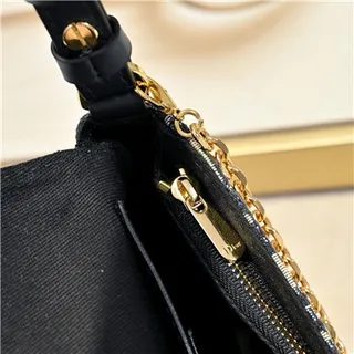 Dior Navy Beige Oblique Monogram Canvas Gold-Tone CD Logo Clasp Chain Bag 2