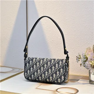 Dior Navy Beige Oblique Monogram Canvas Gold-Tone CD Logo Clasp Chain Bag 6