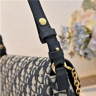 Dior Navy Beige Oblique Monogram Canvas Gold-Tone CD Logo Clasp Chain Bag 8
