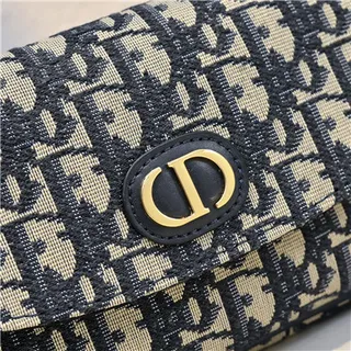 Dior Navy Beige Oblique Monogram Canvas Gold-Tone CD Logo Clasp Chain Bag 9