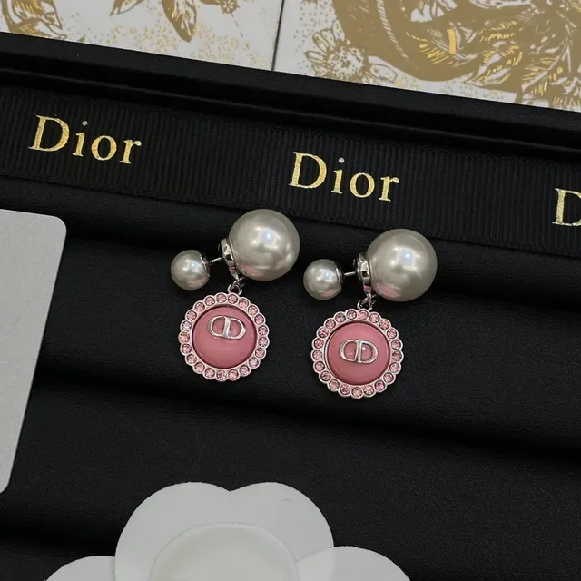 Dior Pendentif Circular Enamellé Rose Argent avec Biseau Incrusté de Cristaux 6