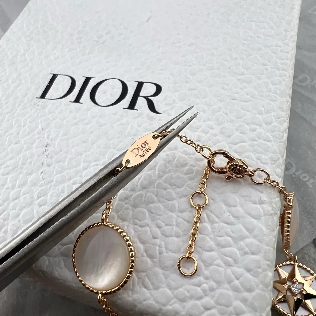 Dior Rose des Vents Bracelet Charme Étoile Émaillé 2