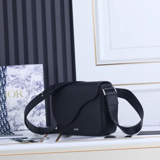 Dior Saddle Bag Black Pebbled Leather Crossbody Bag 7
