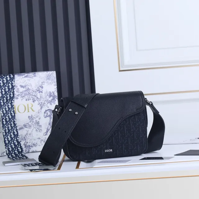 Dior Saddle Black Beige Asymmetrical Flap Pebbled Leather Saddle Bag 18