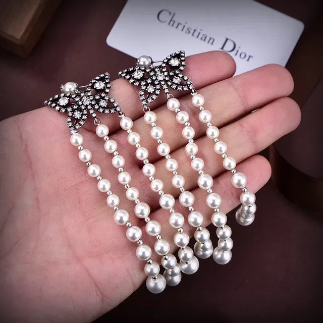 Dior أقراط كريستال نجمية وفرنج لؤلؤ 3