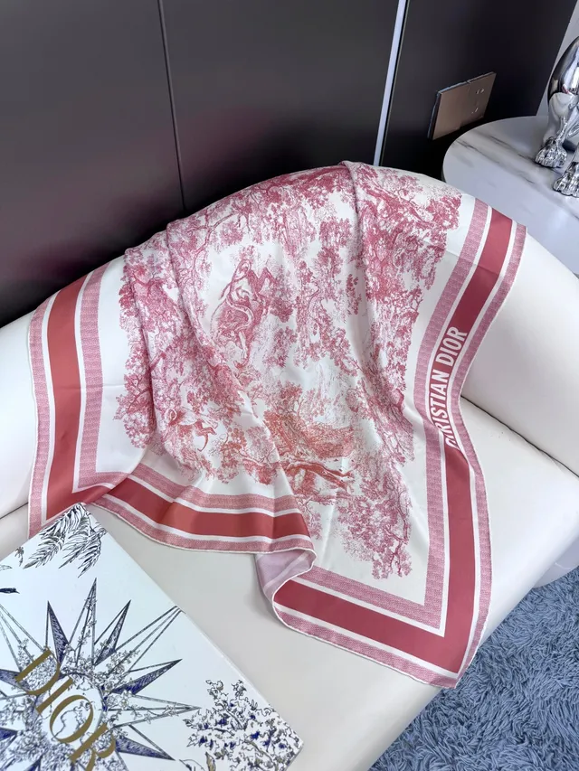 Dior Toile Print et bordure rayée écharpe en soie 7