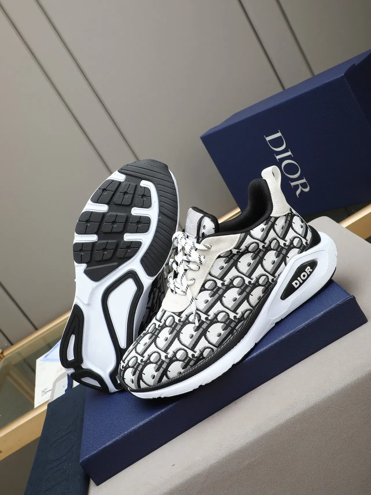 Dior White Black Monogram-Print Knit Upper Sculpted Midsole Lifestyle Sneakers 4