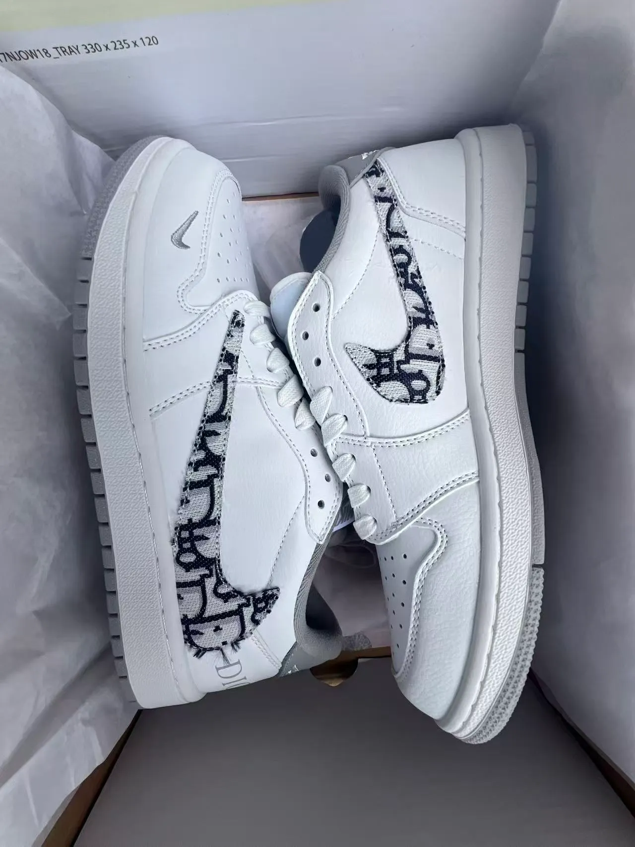 Dior White Gray Leather Upper Oblique Monogram Swoosh Lifestyle Sneakers 9