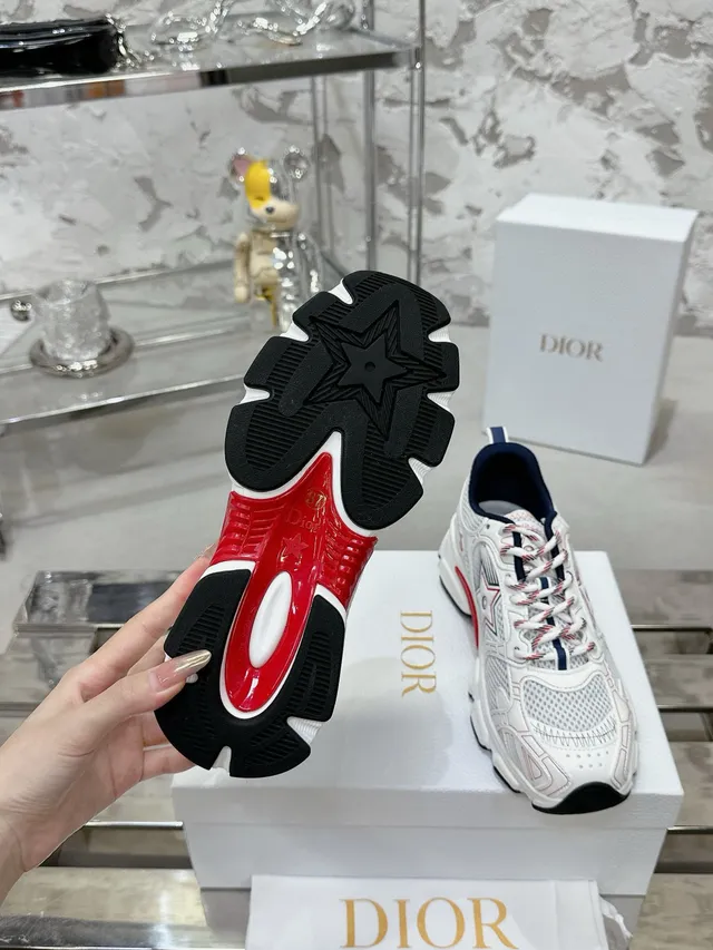 Dior White Red Mesh-and-TPU Upper Star-Emblem Side Panel Chunky Sneakers 2
