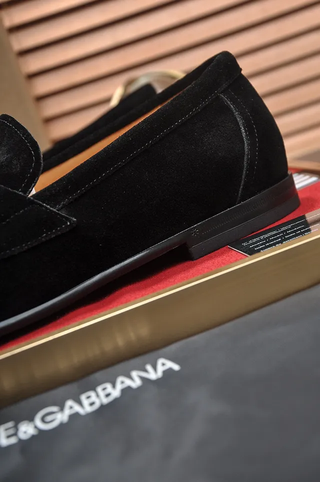 Dolce & Gabbana Portofino Daim Noir DG Buckle Mocassins 2
