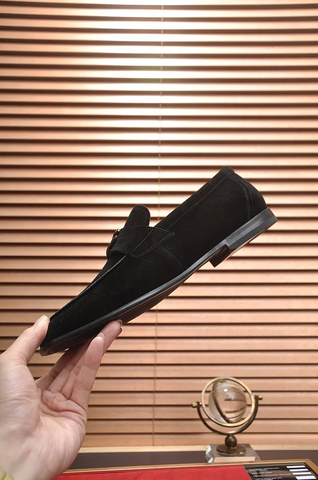 Dolce & Gabbana Portofino Daim Noir DG Buckle Mocassins 7