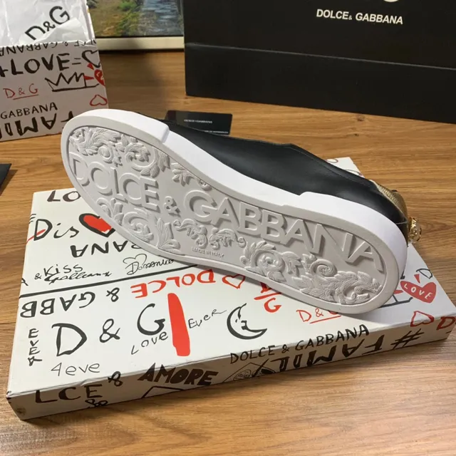 Dolce & Gabbana chaussures de sport lifestyle en cuir noir doré avec détails métalliques 3