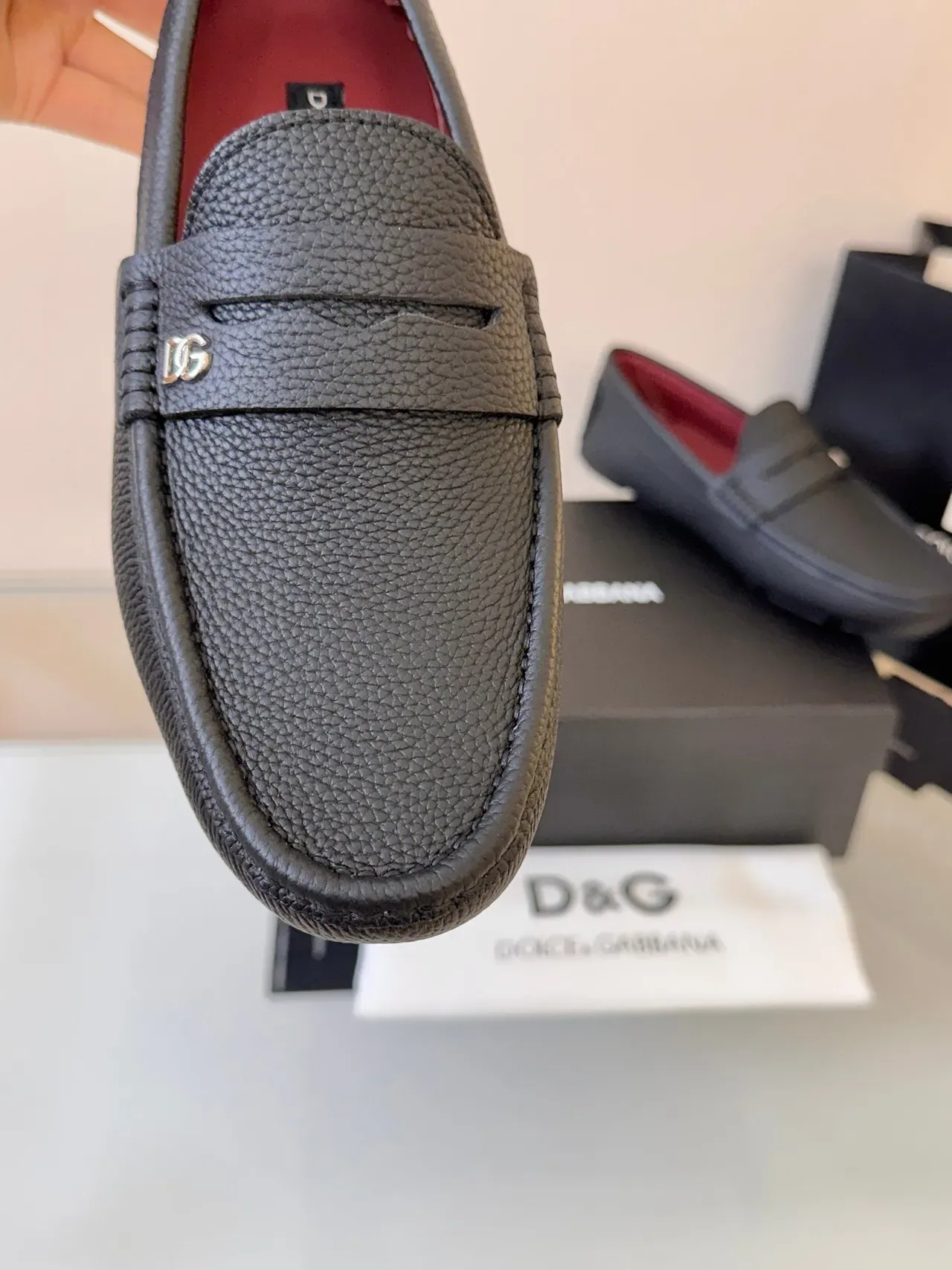 Dolce & Gabbana Portofino أسود جلد بيبلد لوفر بيني 3