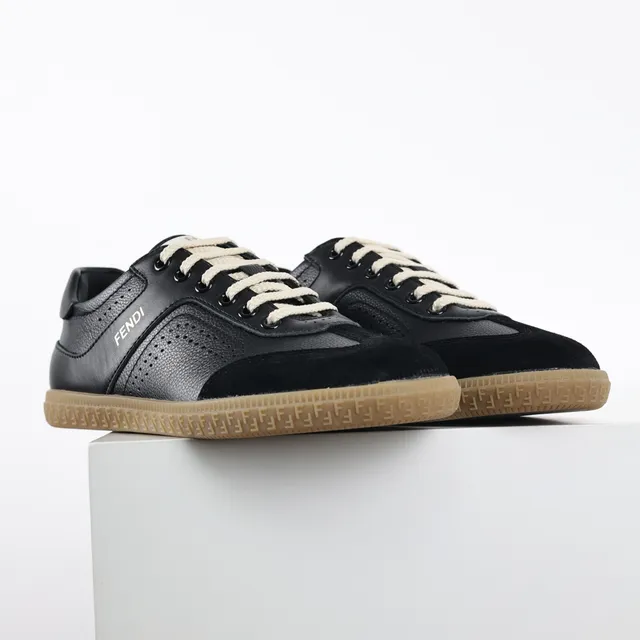 Fendi Noir Beige Cuir Perforé Daim Panneaux Sneakers Lifestyle 3