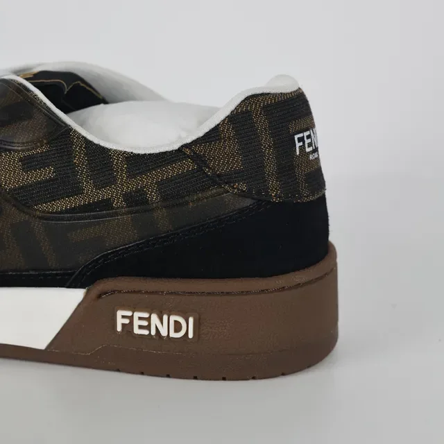Fendi Noir Marron Monogramme Imprimé Tige Daim Accents Lifestyle Sneakers 4