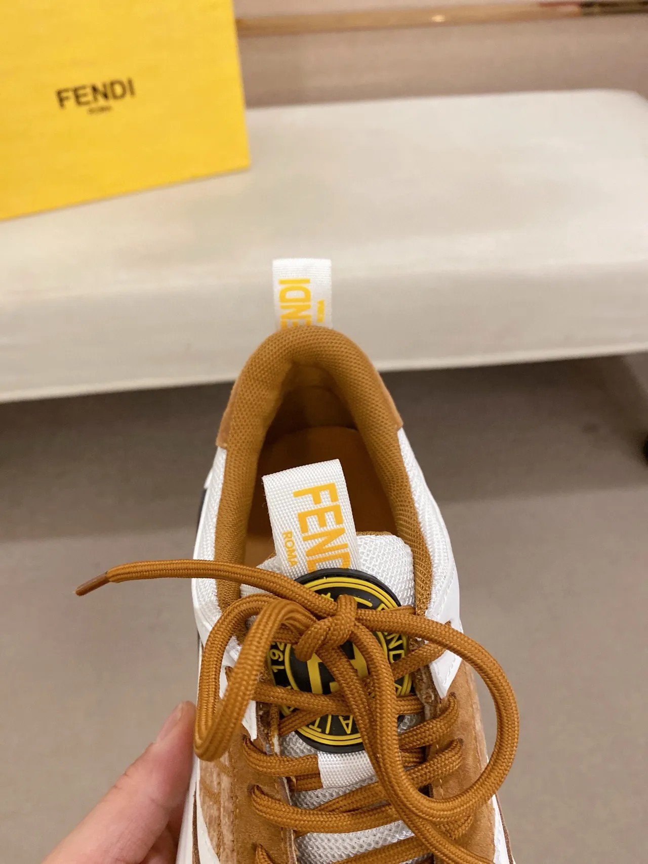Fendi Marron Blanc FF Monogram Jacquard Daim et Synthétique Panneaux Baskets Épaisses 6