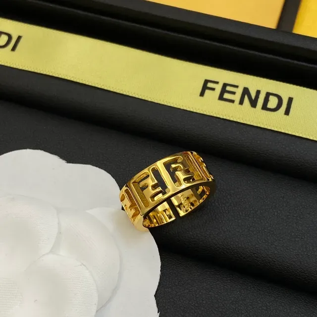 Fendi FF Logo خاتم عريض ذهبي 6