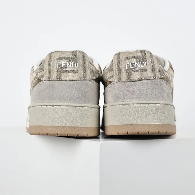 Fendi First Beige et Tan Monogram Chaussures Lifestyle 8
