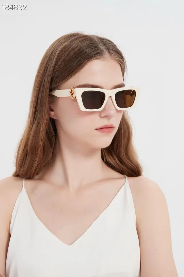 Fendi Gray Purple Angular Rectangular Frame Translucent Acetate Sunglasses 2
