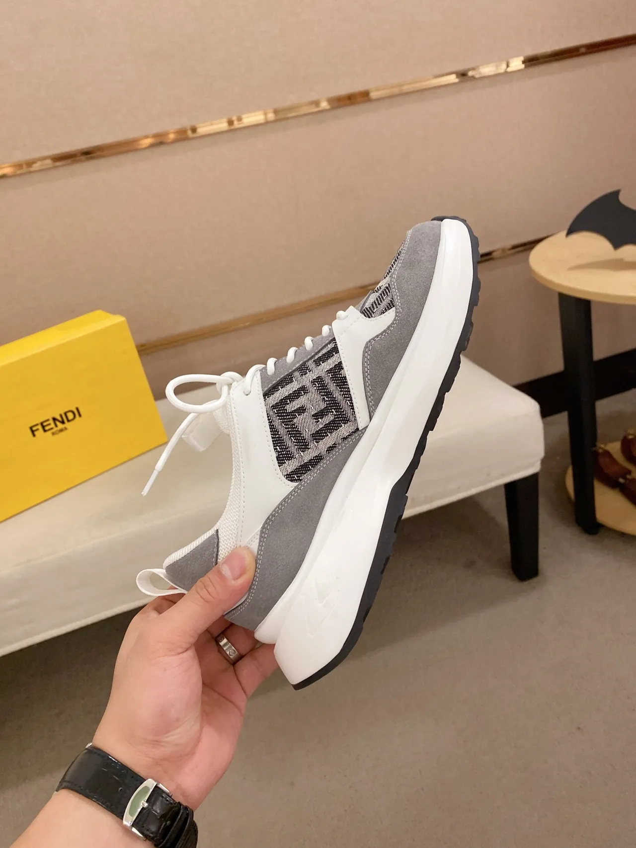 Fendi Run Away Cinza Branco FF Monograma Jacquard Sola multicamadas Tênis chunky 5