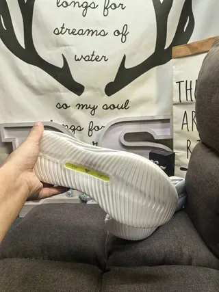 Beige and Cream Knit Low-Top Lifestyle Sneakers 4