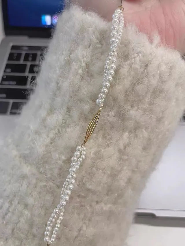 Beige Gold Double-Strand Pearl Leaf-Shaped Pendant Bracelet 6