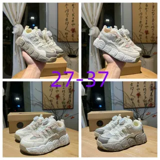 حذاء رياضي سميك بيج وردي كعب منحوت بدون أربطة إغلاق BOA-Style الدوار