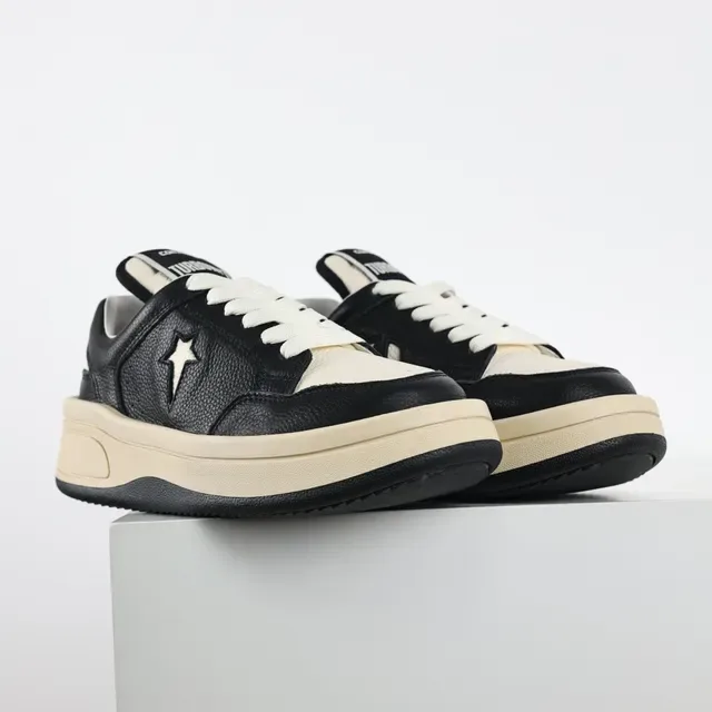 Black and Cream Star Logo Platform Lifestyle Sneakers 3