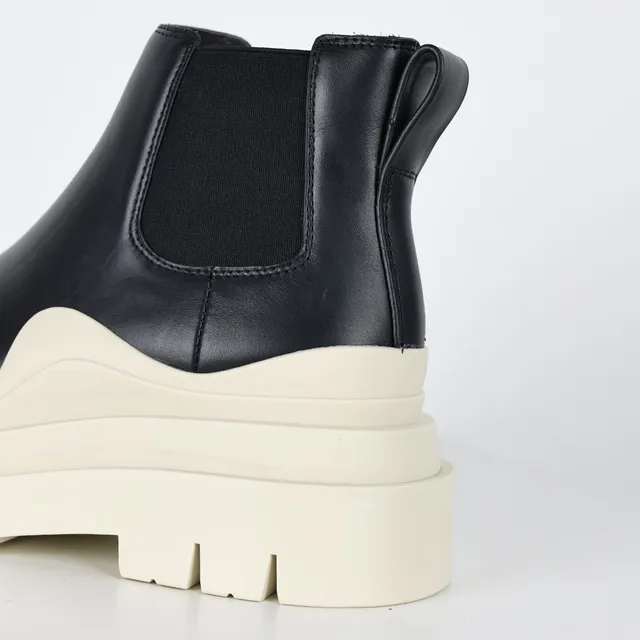 Black and Off-White Chunky Sole Chelsea Boots 4