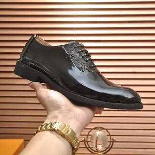Black Brown High-Gloss Patent Leather Textured Quarters Oxford Shoes