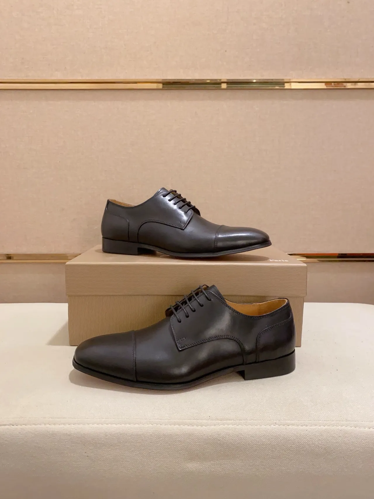Black Cap-Toe Oxford Shoe 7