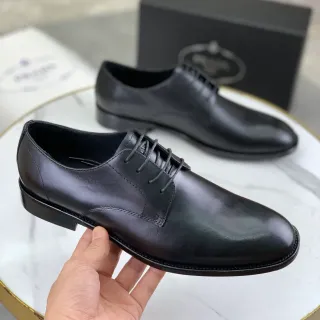 Black Cap-Toe Smooth Leather Oxford Shoes