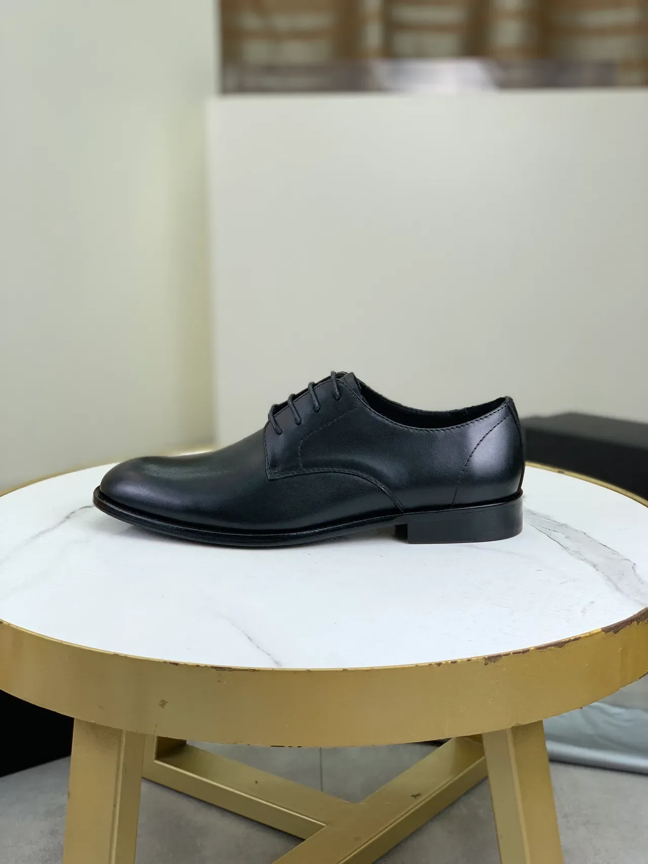 Black Cap-Toe Smooth Leather Oxford Shoes 6