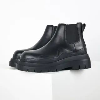 Black Chunky Sole Chelsea Boots
