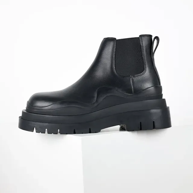 Black Chunky Sole Chelsea Boots 9
