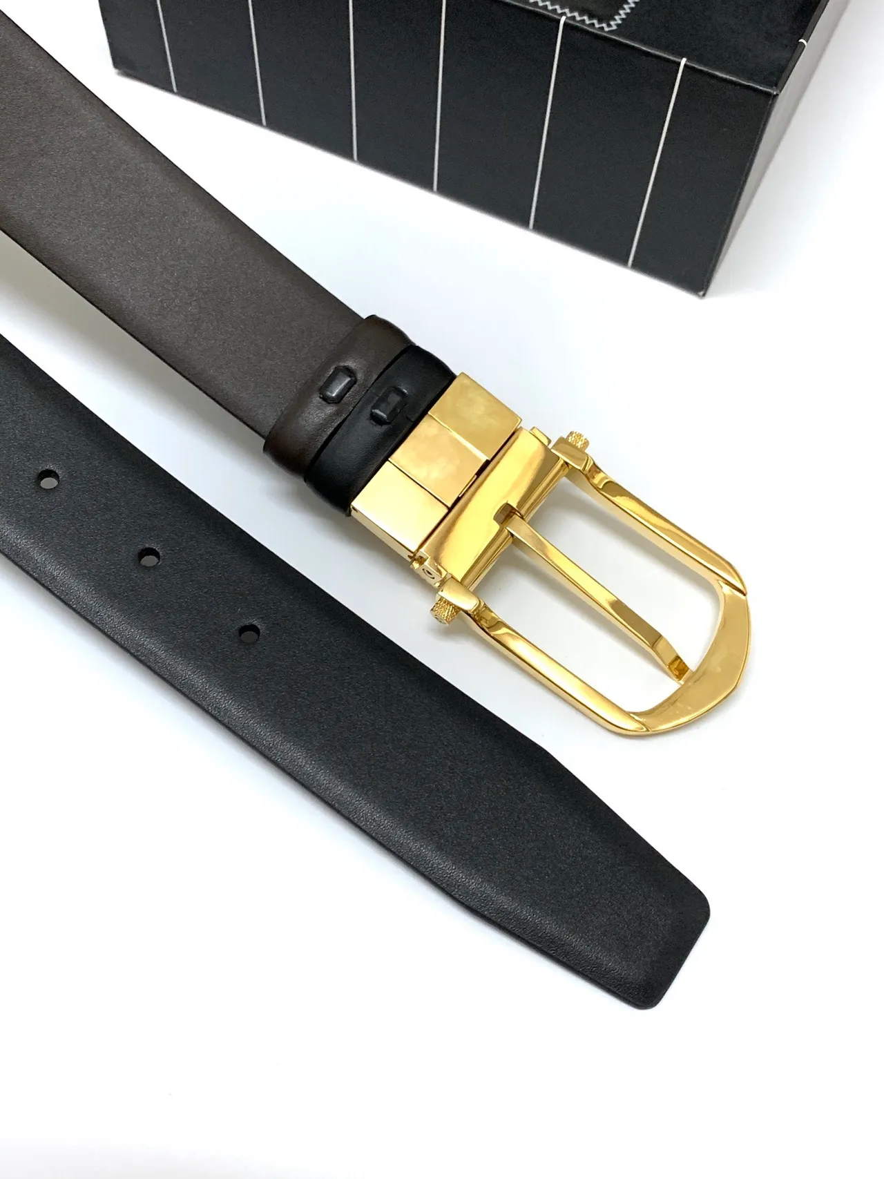 Black Gold Buckle Leather Belt 2