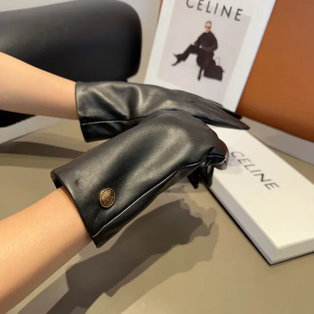 Black Gold Smooth Wrist Snap Closure Leather Gloves 4