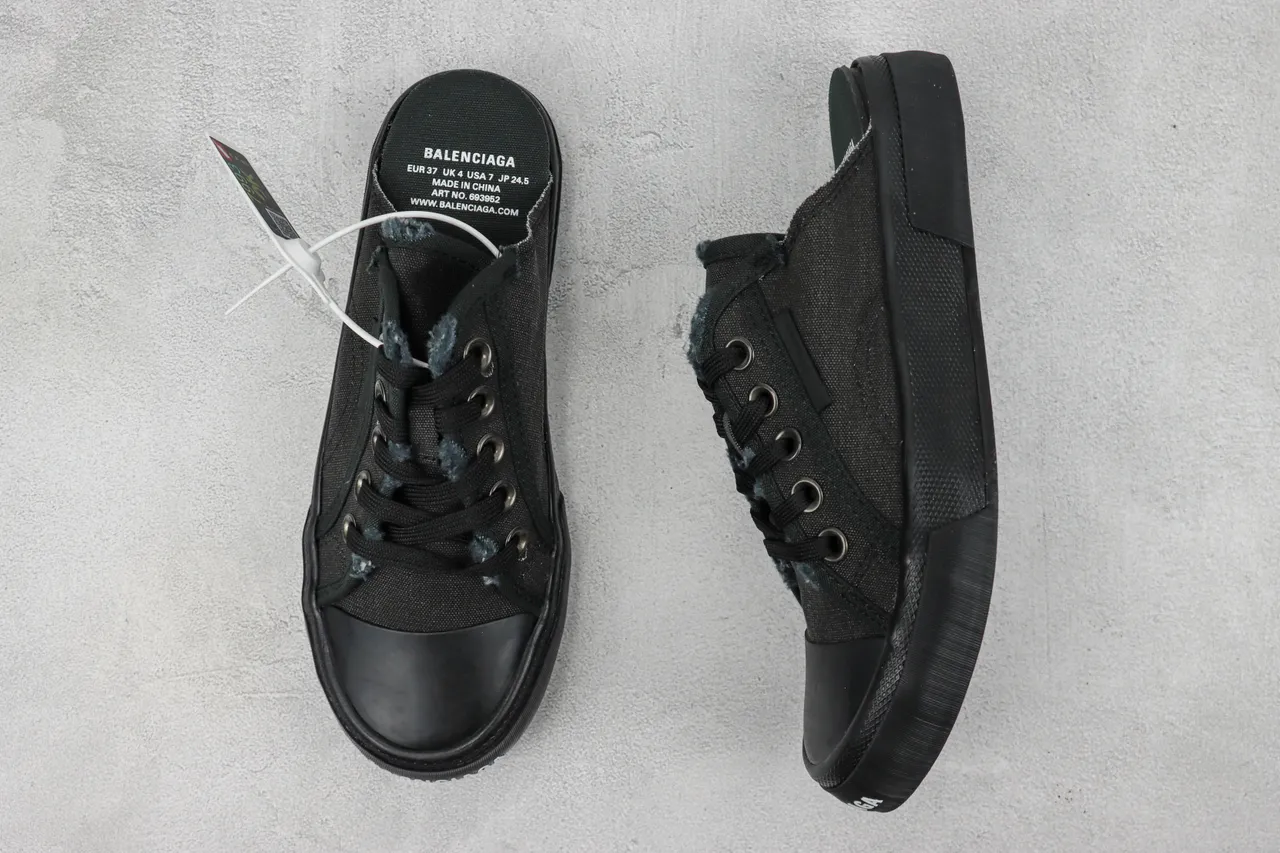 Black Lace-Up Slip-On Canvas Shoe 3