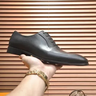 Black Leather Cap-Toe Oxford Shoes