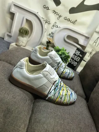 Black Multicolor Painted Stripe Lifestyle Sneakers 9