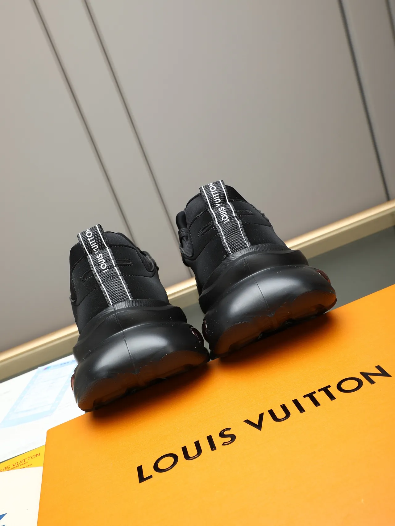 Black Oversized Sole Sculpted Wave Midsole Chunky Sneakers 3