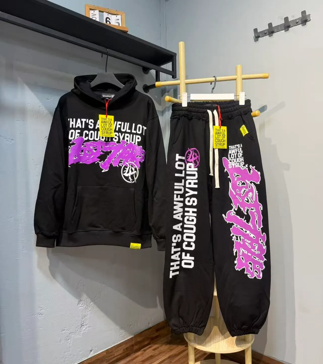 Black Pink Graphic-Print Oversized Fit Hoodie 8