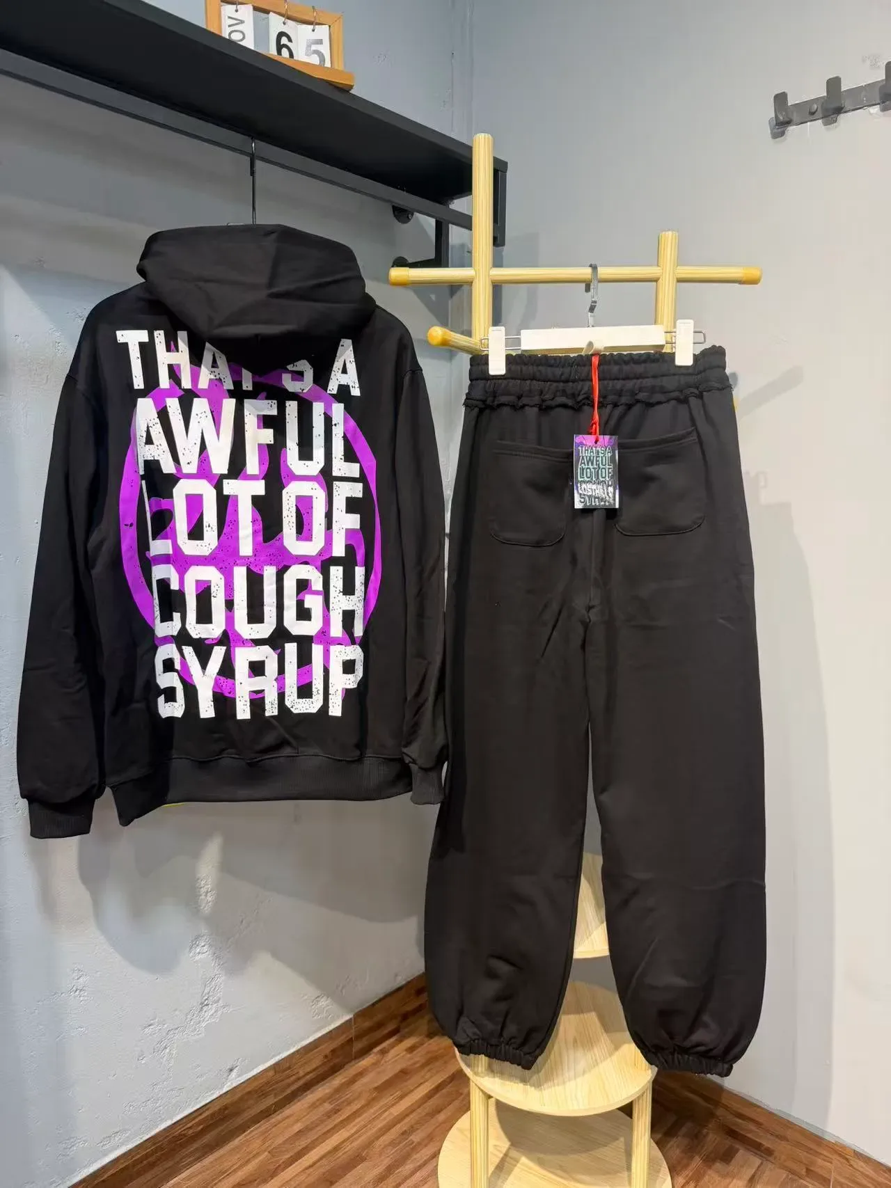 Black Pink Graphic-Print Oversized Fit Hoodie 9