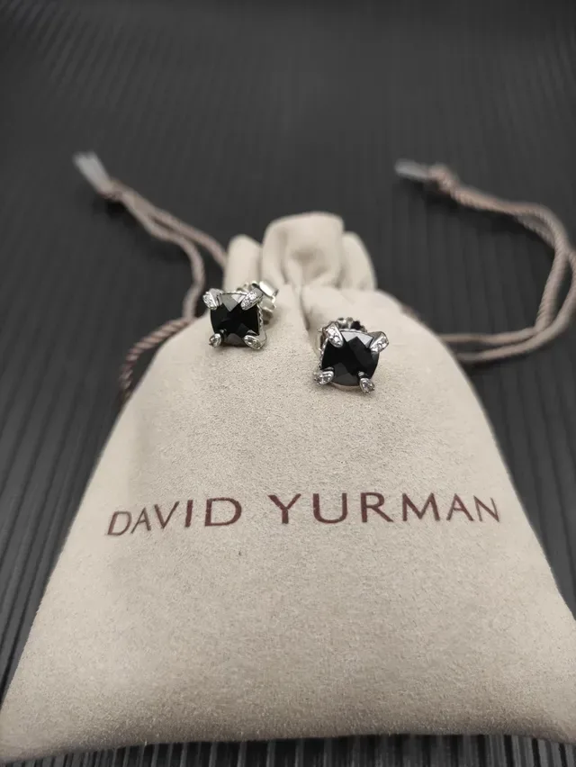 Black Silver Faceted Square Center Stone Four-Prong Claw Setting Earrings 6
